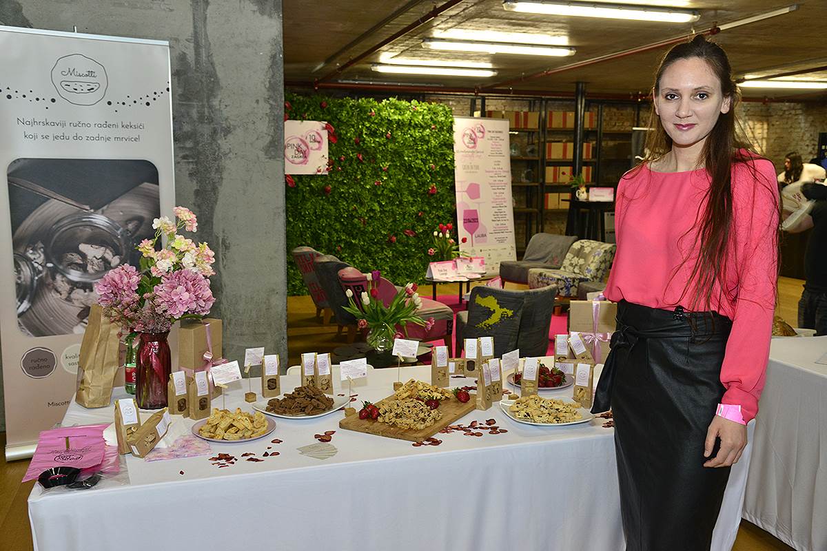 21 Mirta Atlija autorica keksiÜiaMiscotti.jpg