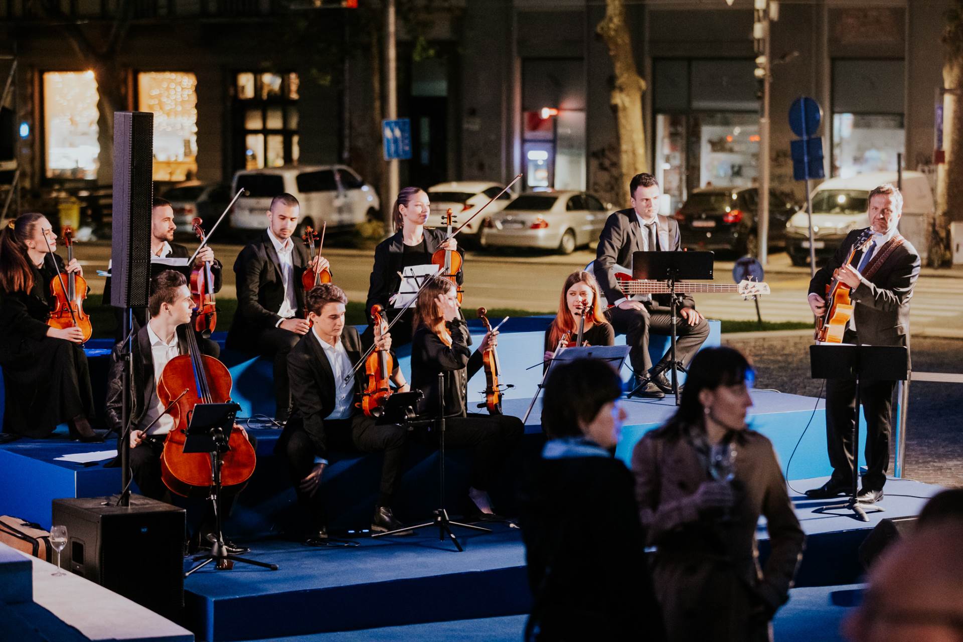 Ante Gelo s orkestrom.jpg