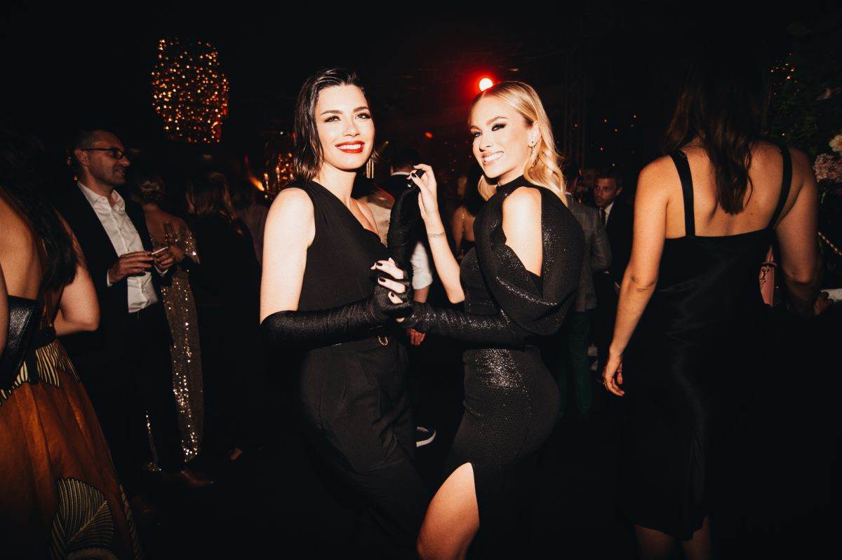 Mia Dimšić i Domenica Žuvela