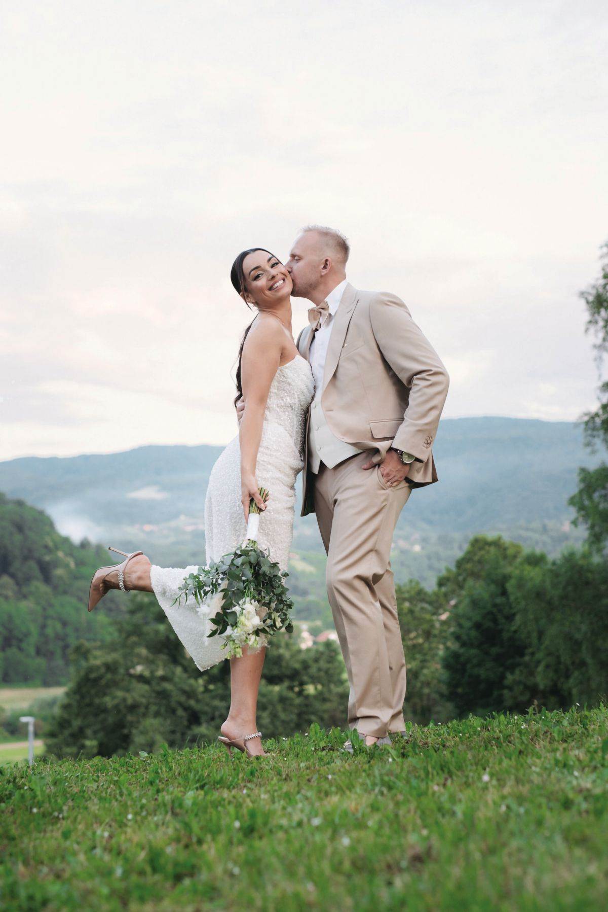 Sementa Rajhard, Vanja Brundula