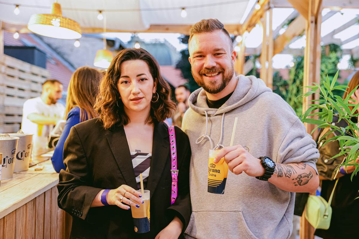 Lu Jakelić_Zembo Latifa.jpg