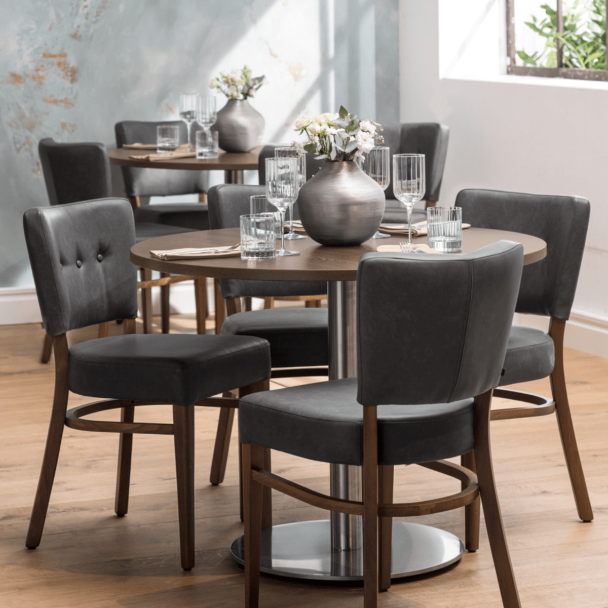 Lusini_gastro stolac_Winchester.png