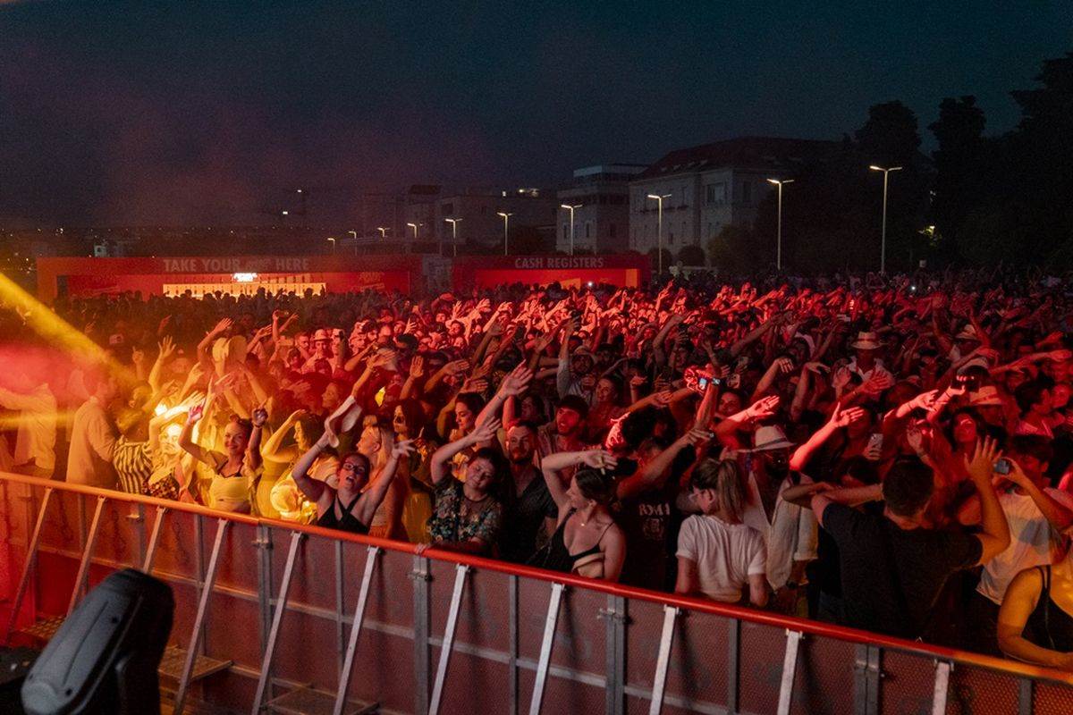 Suset in a glass 4.jpg