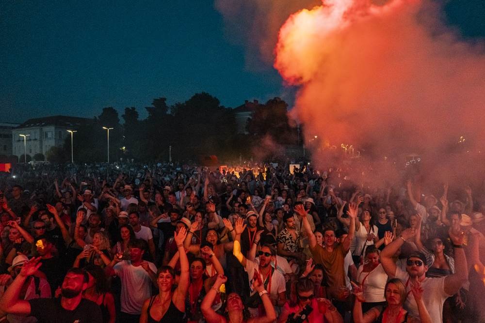 Suset in a glass 6.jpg