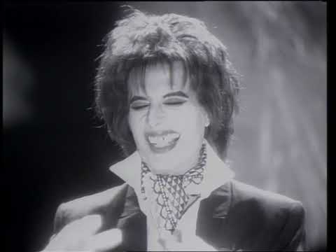 Već 34 godine samo ona zna gdje je urna Freddieja Mercuryja 