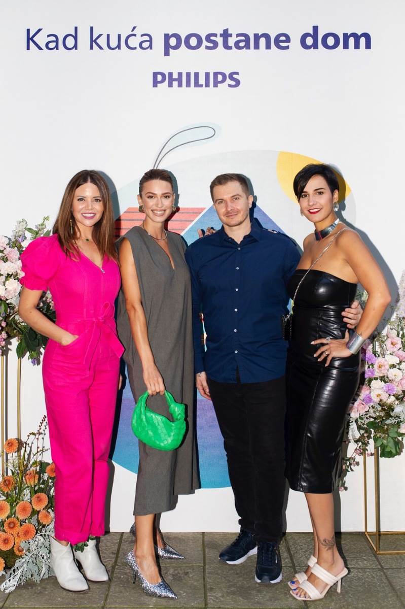 Ivana Čuljak, Paula Sikirić, Darko Kontin i Sonja Švajhler.jpeg