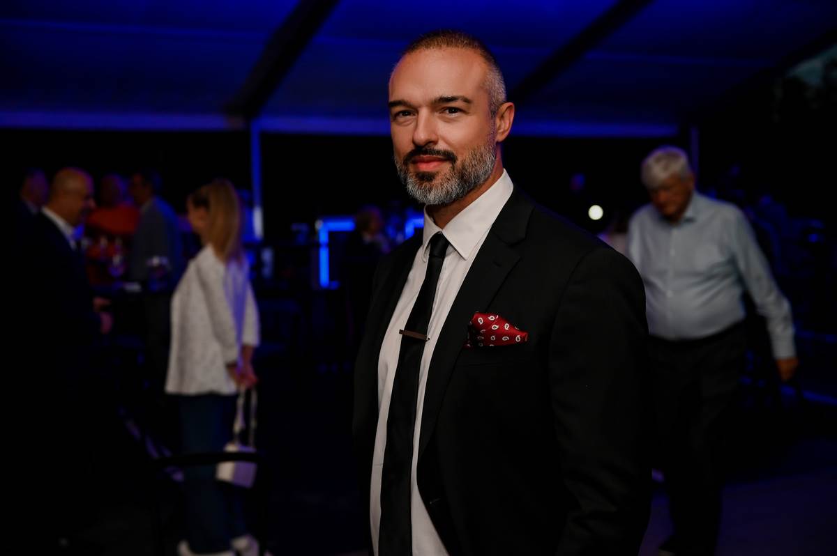 Akromion_RG (32).jpg