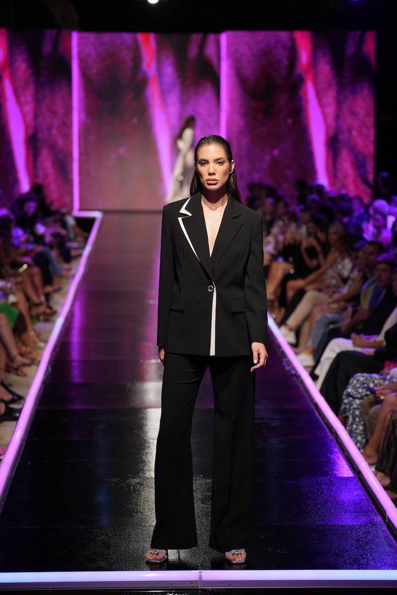 PINKO revija FW 23_22.jpg