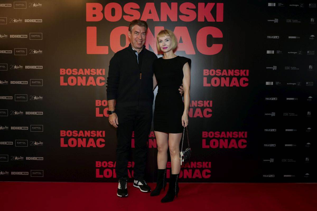 Ivan Goran Vitez sa suprugom.jpg