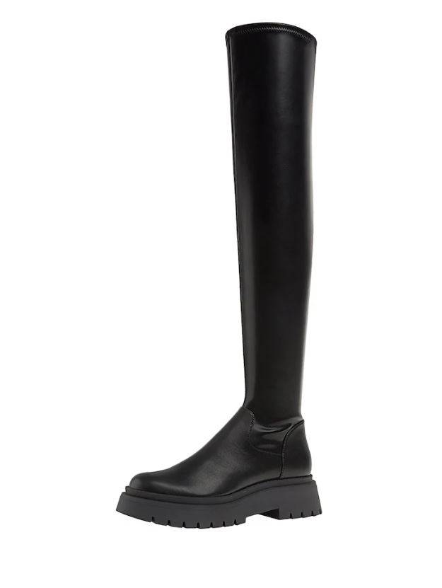Crne ravne čizme XL s rebrastim potplatom, Stradivarius, 49,99 EUR