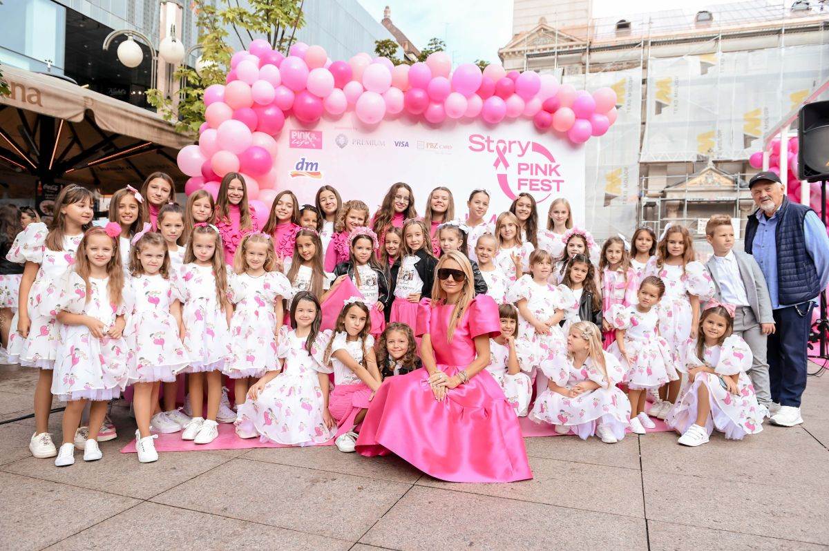 Story PINK 2023 web_RG (1).JPG