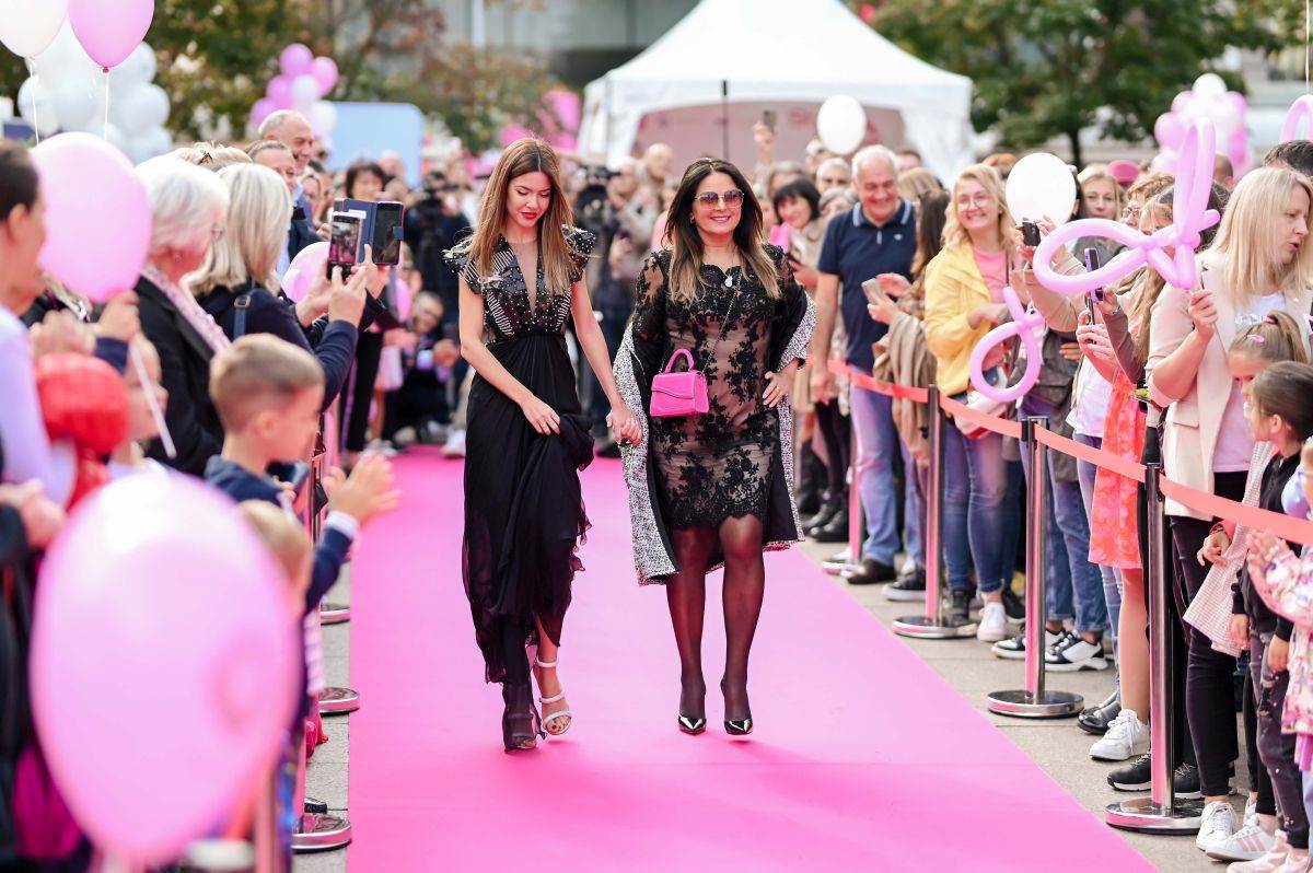 Story PINK 2023 web_RG (62).JPG