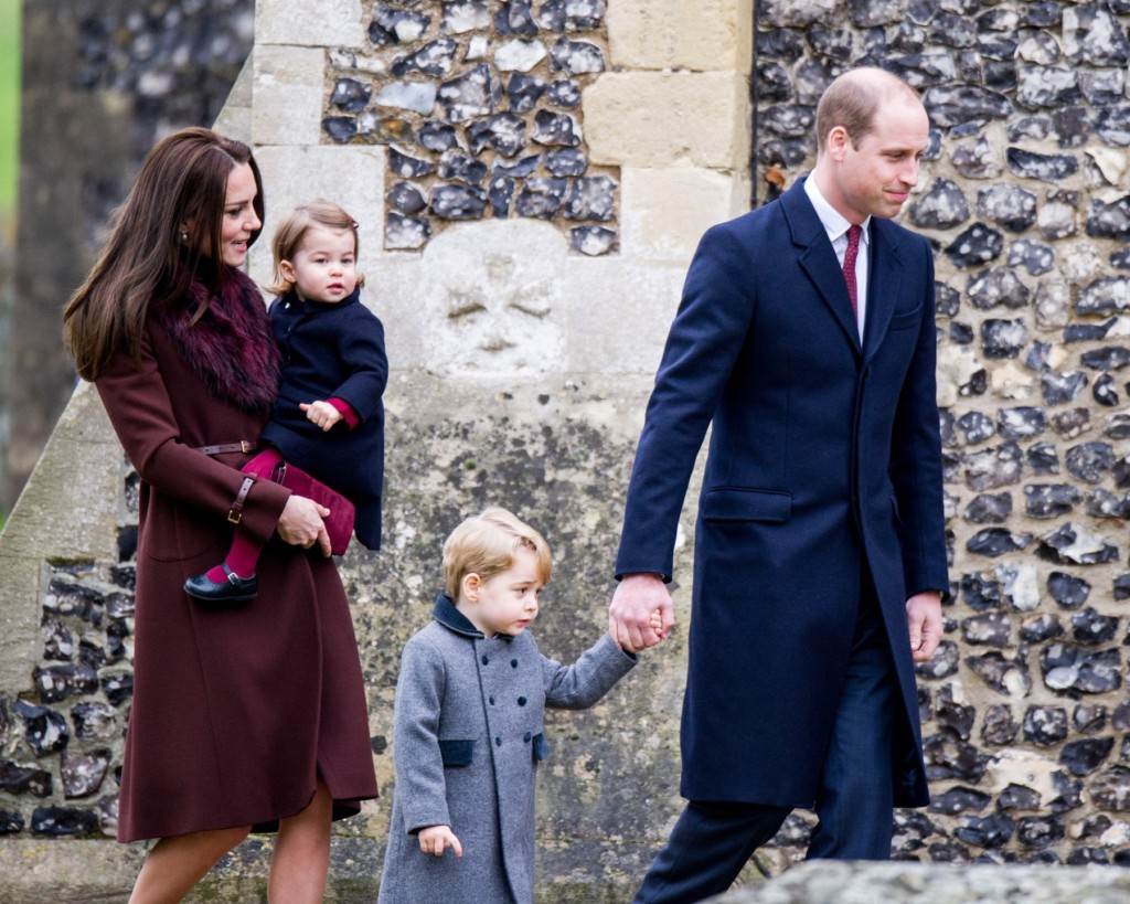 RAZLJUTIO Princ William ljubi pjevačicu dok mu supruga sjedi kod kuće