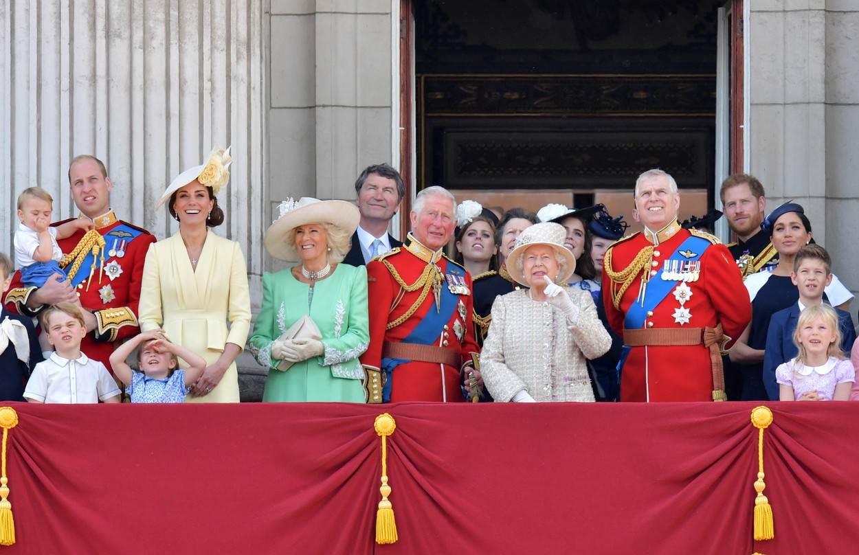Kraljevska obitelj će u Windsoru većinski biti na okupu