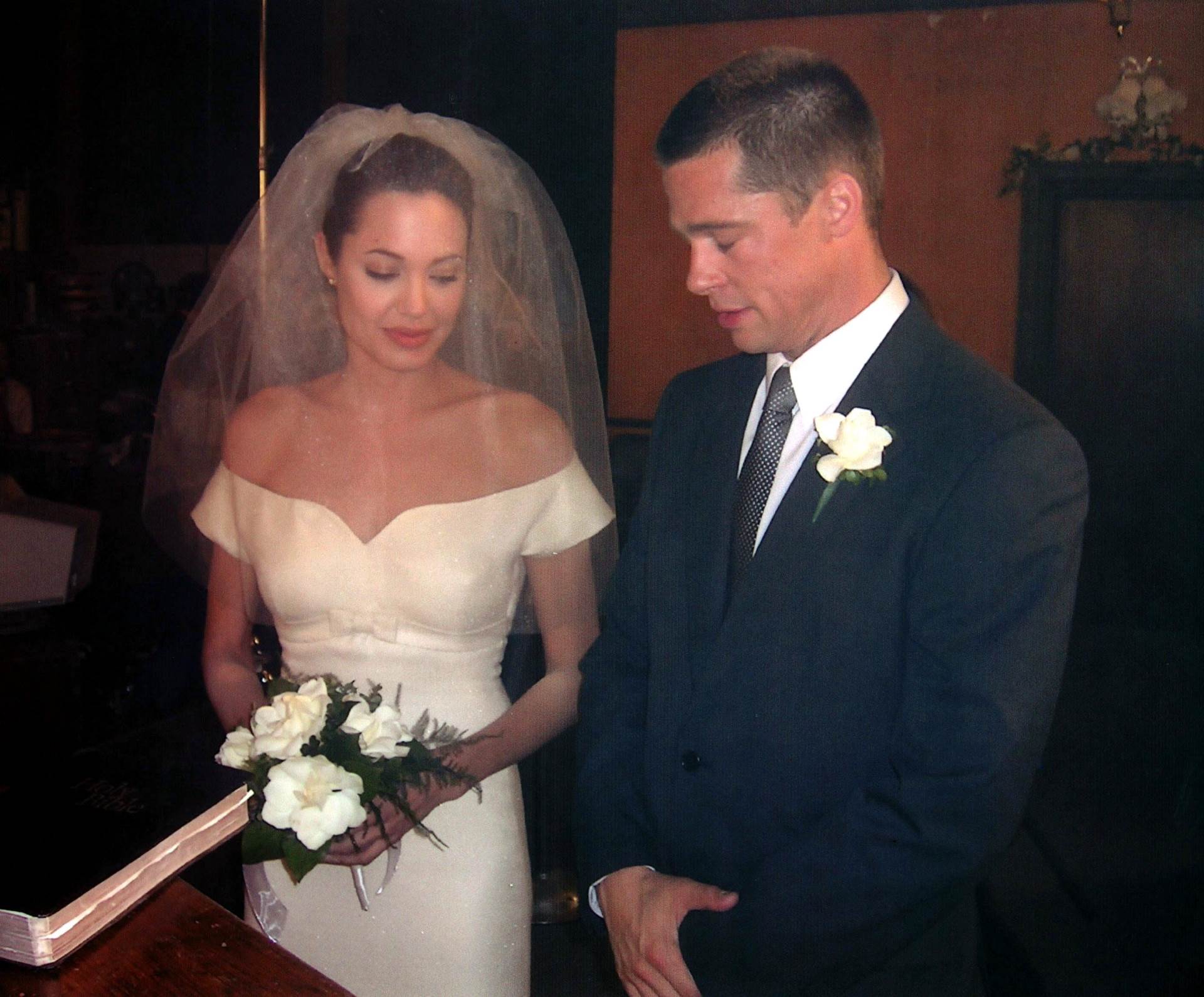 LJUTA KAO RIS Mama Brada Pitta samo što ne nasrne na Angelinu Jolie