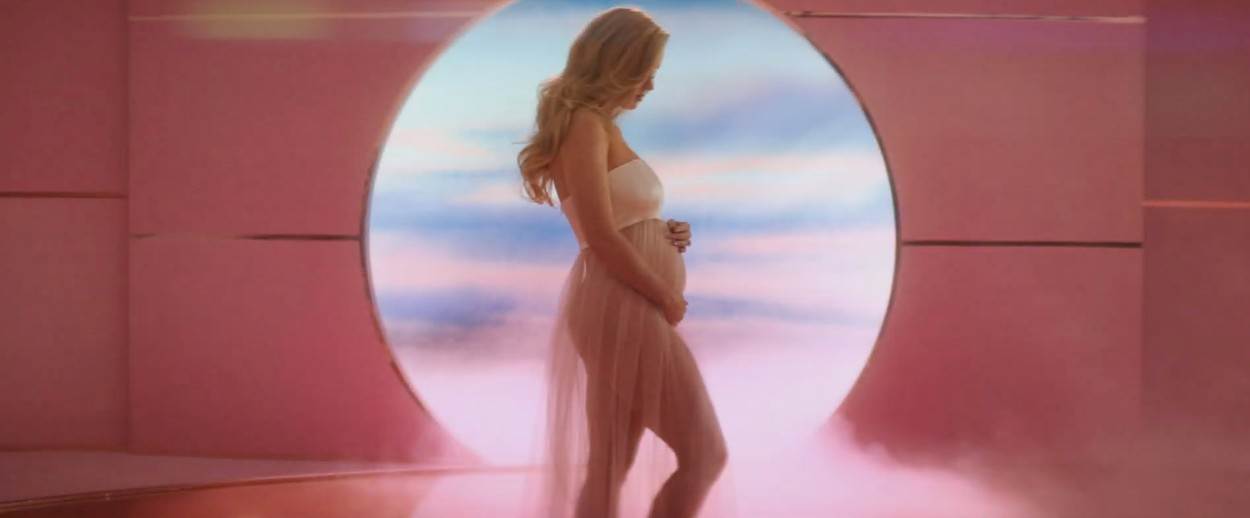 Kako je Katy Perry uspješno skrivala trudnički trbuščić