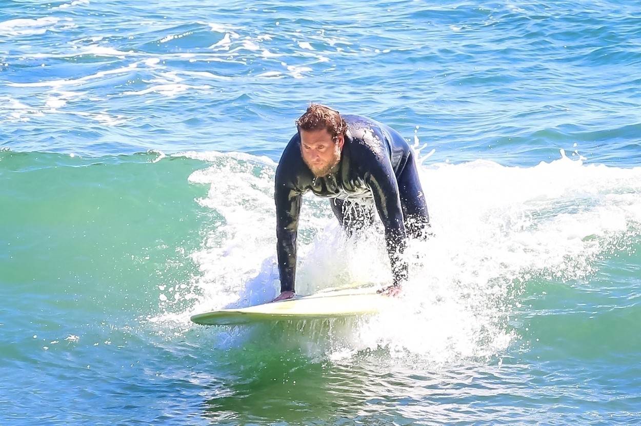 Cijeli život se bojao surfanja, a sada ne izlazi iz mora