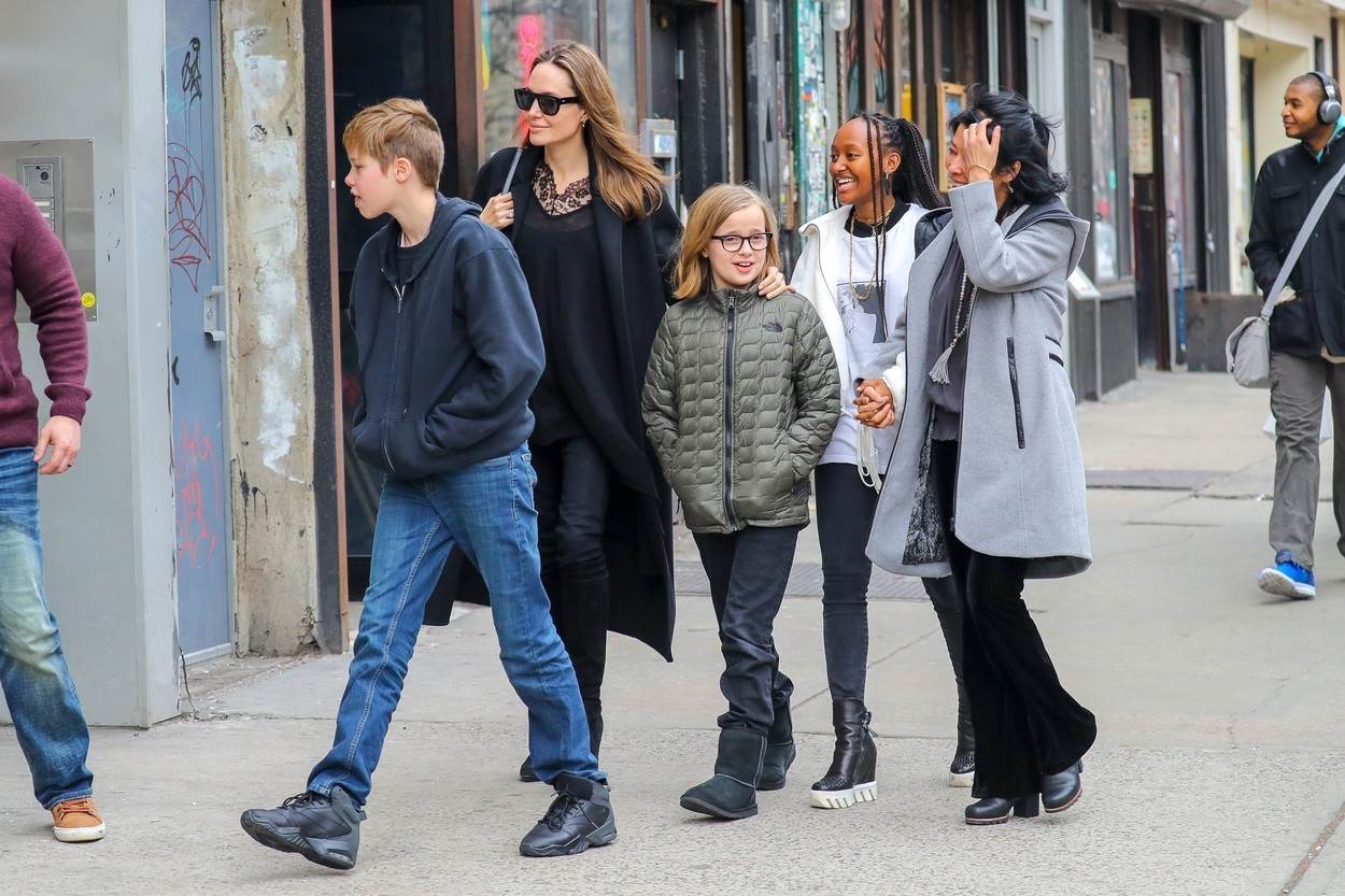 DOSTA JOJ JE SVEGA Angelina Jolie odlazi iz Hollywooda