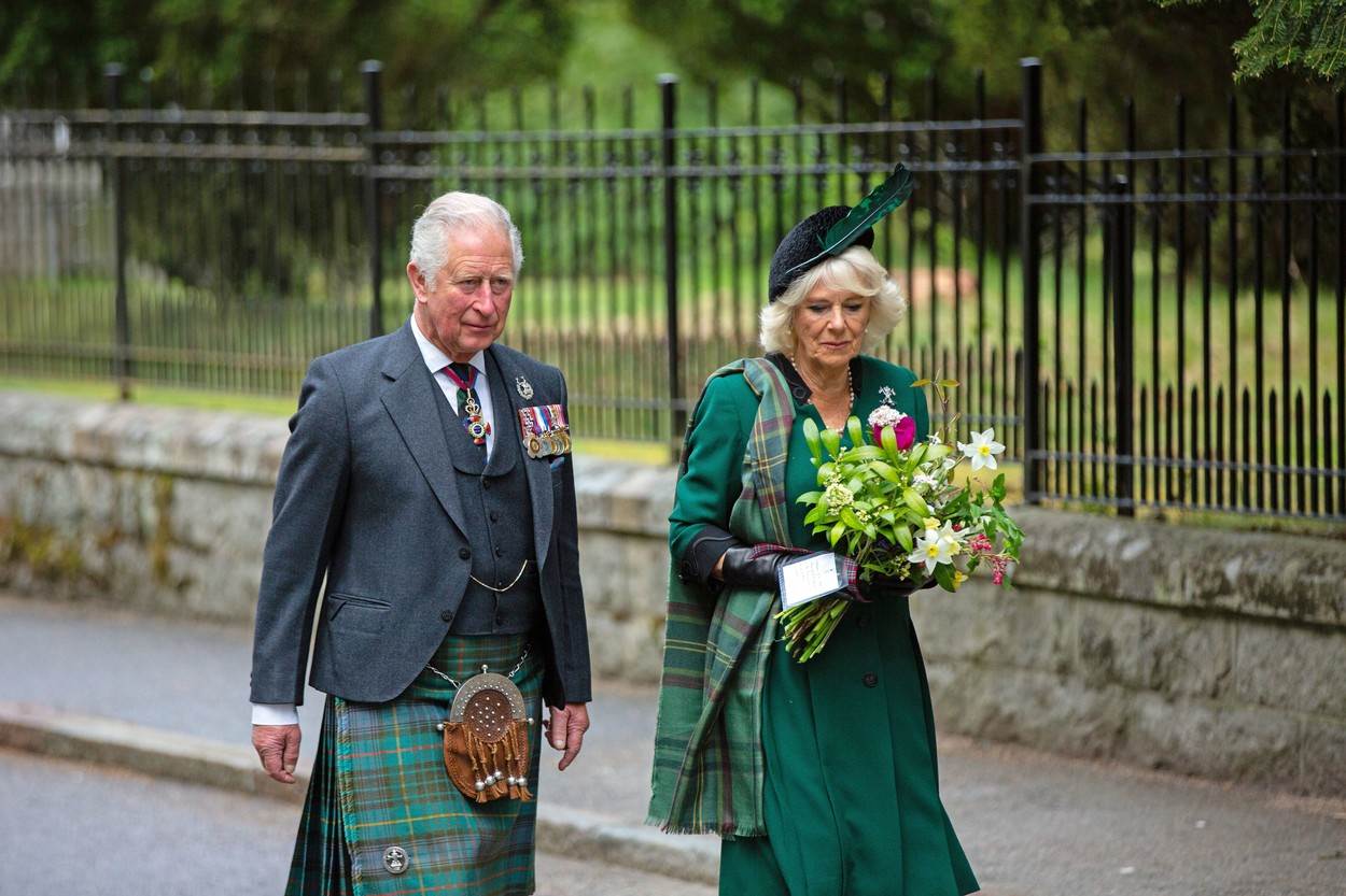Princ Charles i Camilla zauvijek napuštaju Britaniju zbog princa Williama?