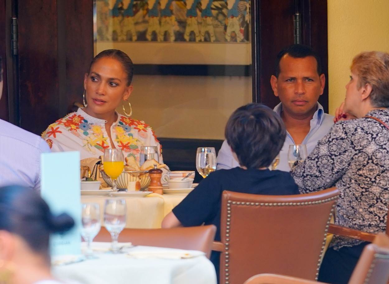 J.Lo zgrožena izgledom zaručnika: 'Njegov višak kilograma utječe na mene'