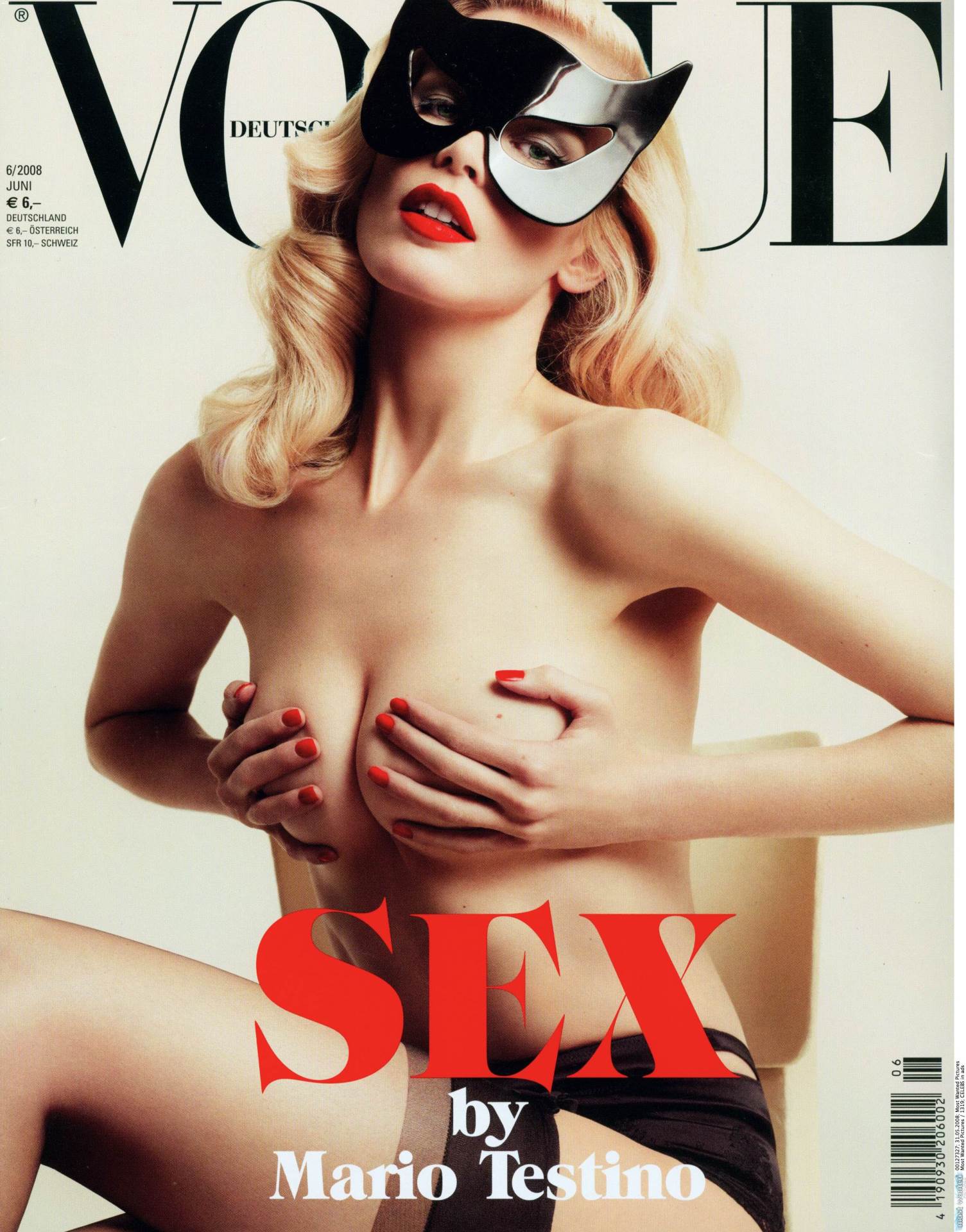 Claudia Schiffer, Vogue