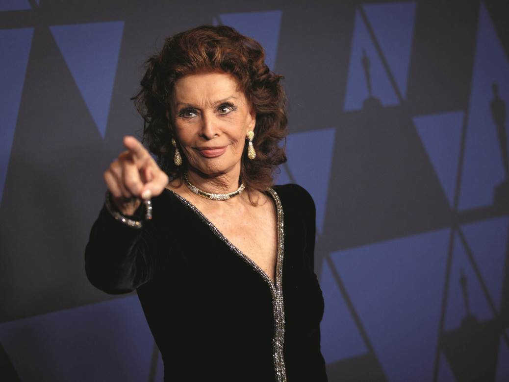Sophia Loren završila na hitnoj operaciji