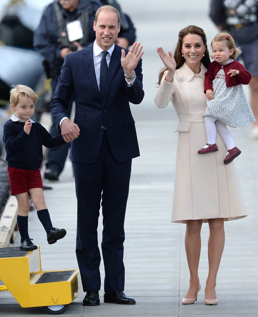 Sinovi Kate Middleton i princa Williama trebali bi nositi kratke hlače