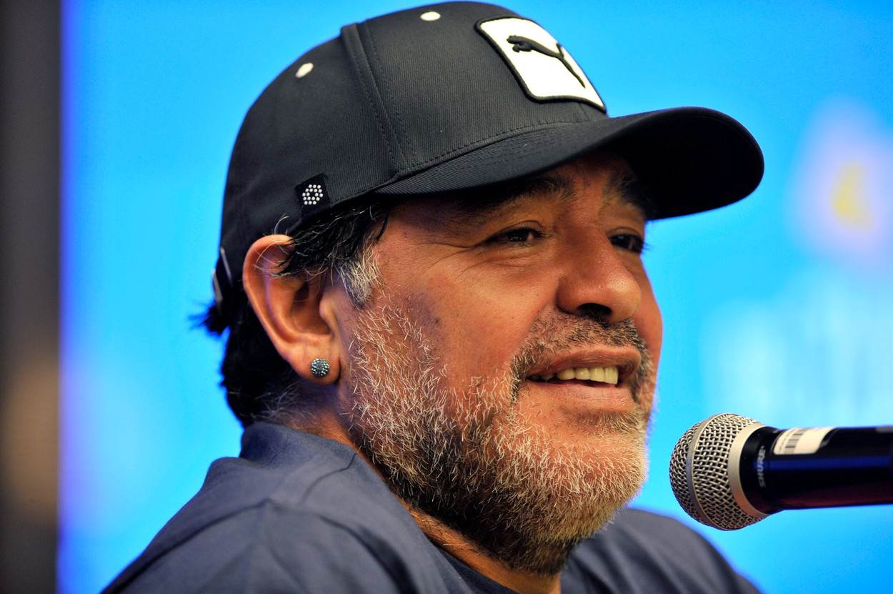 Diego Maradona preminuo je 2020. godine