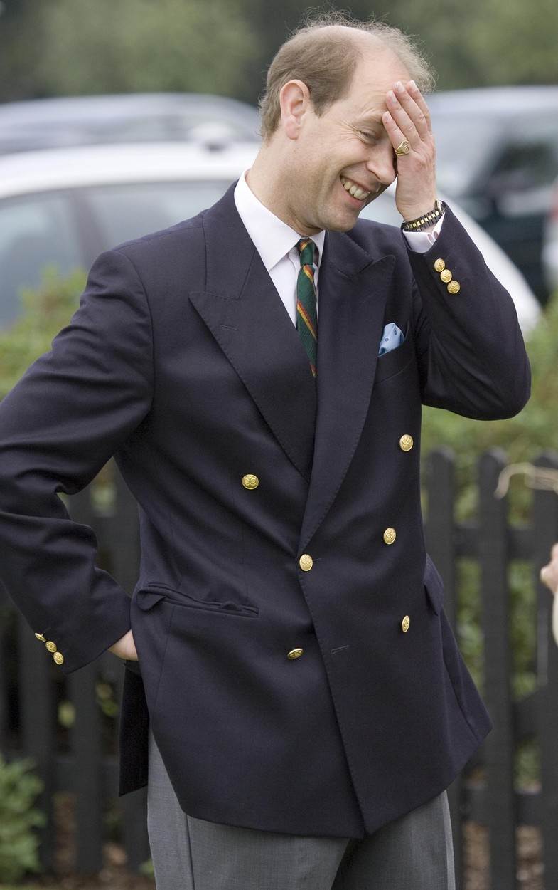 Princ Edward najmlađi je sin kraljice Elizabete ll.