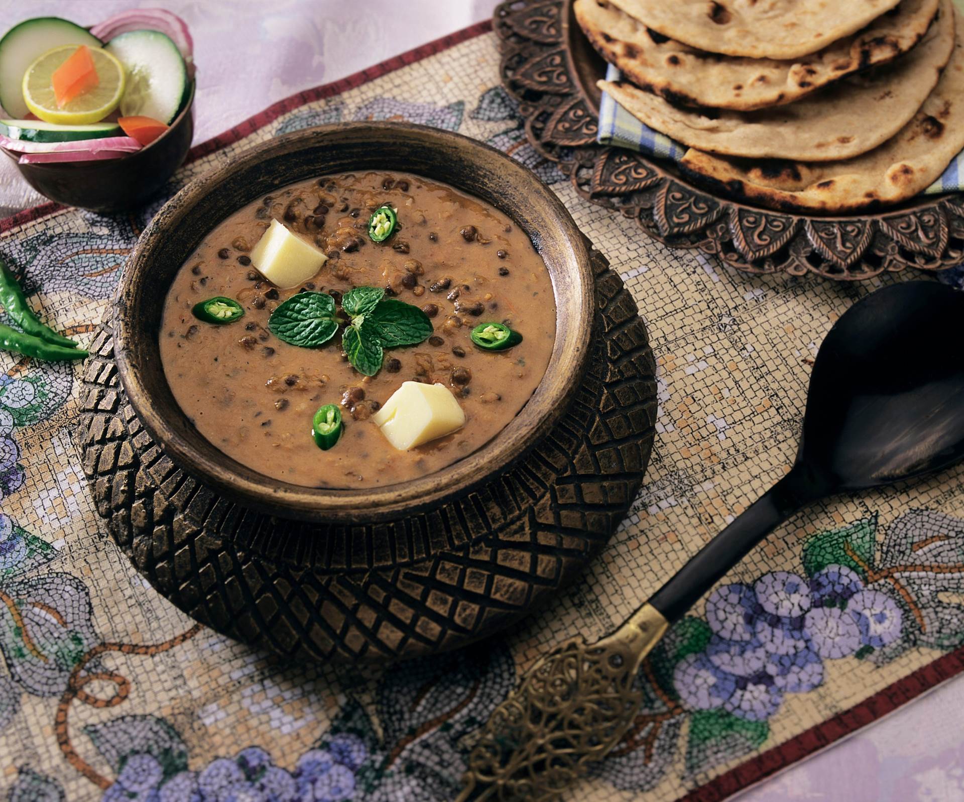 Dal Makhani, indijsko jelo od leće i mahunarki, tek s kurkumom dobije pravi okus