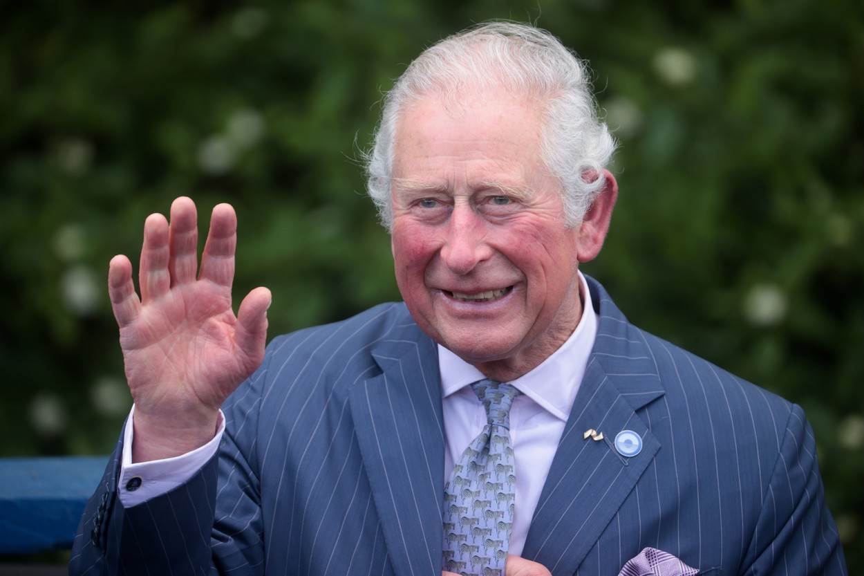 Princ Charles oduševljen princem Georgeom, ali ne unukom