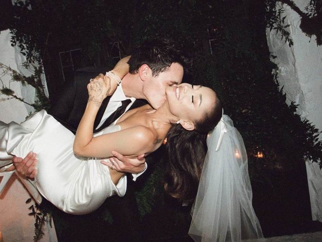 Ariana Grande i Dalton Gomez vjenčali su se 2021. godine