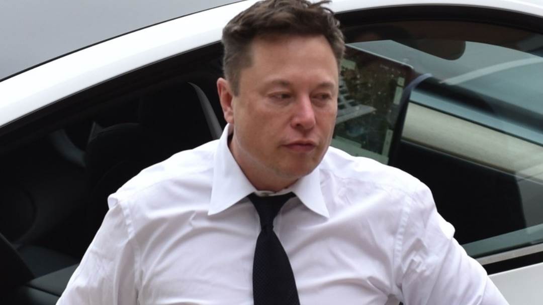 Elon Mus