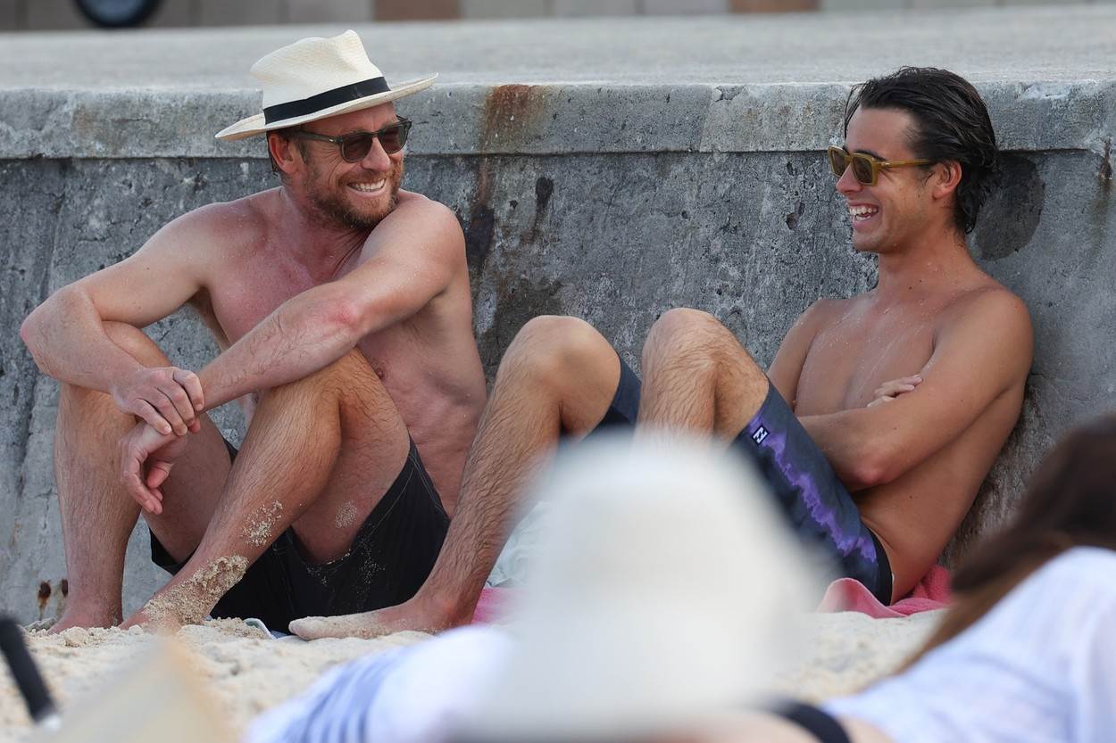 Simon Baker i Claude Blue Baker