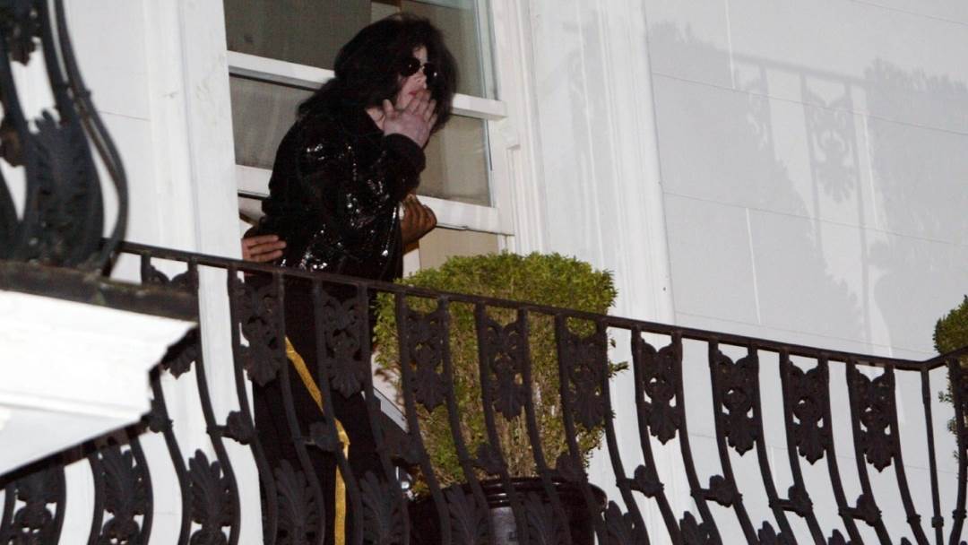 Michael Jackson u Berlinu je napravio scenu na balkonu
