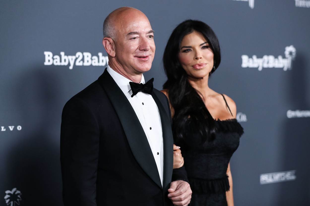 Jeff Bezos i Lauren Sanchez zaručili su se 2020. godine