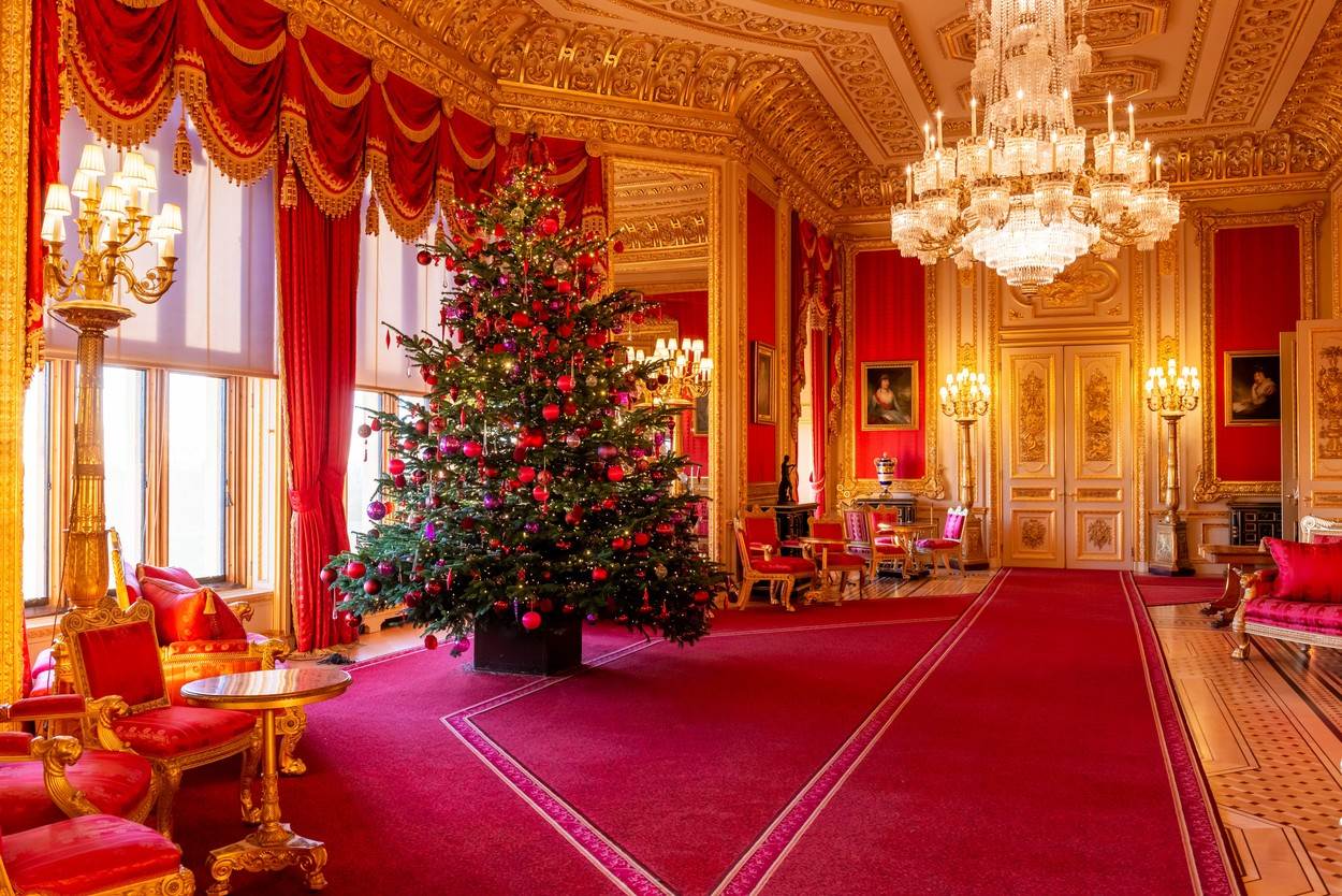 Ovogodišnjim božićnim koncertom također će se odati počast pokojnoj kraljici Elizabeti II.