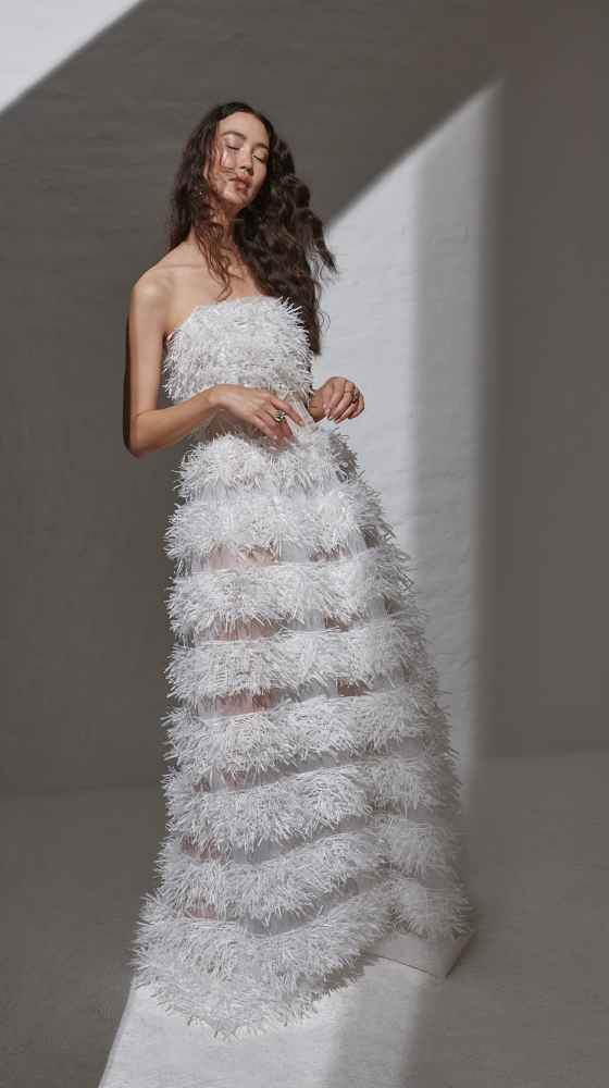 bridal-modni-trendovi-u-2021-nosit-ce-se-xl-volani