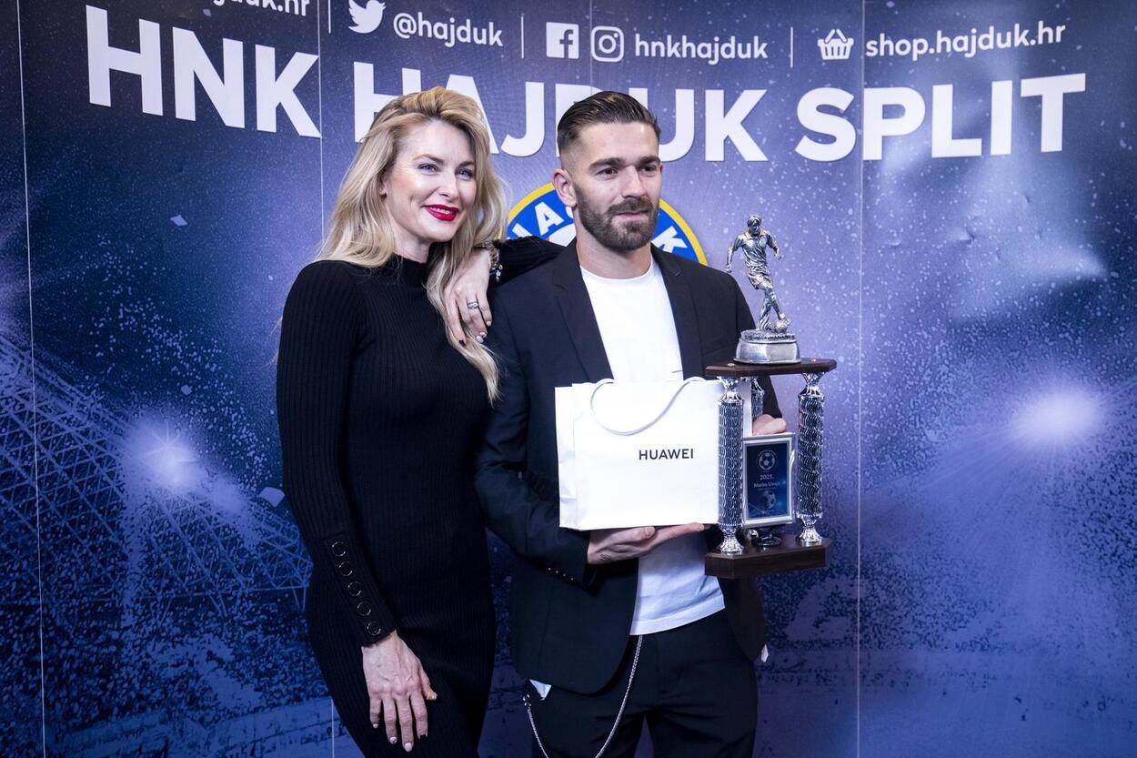 Marko Livaja i Iris Rajčić na dodjeli nagrade za najboljeg igrača HNL-a