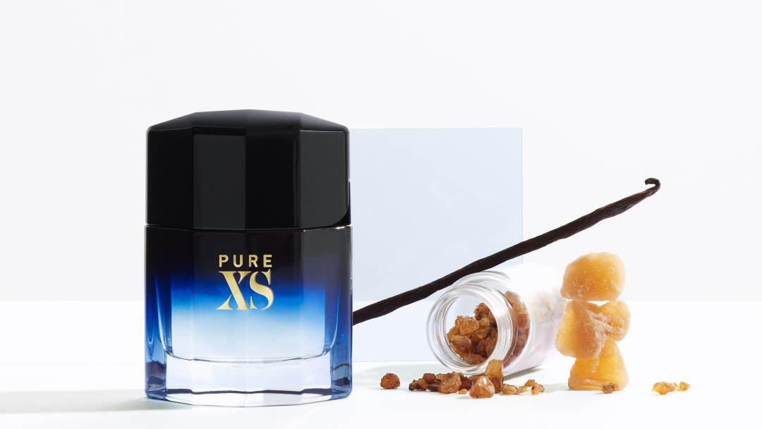Muški parfem Paco Rabane savršeno usklađuje začinske note đumbira, cimeta i slatke vanilije