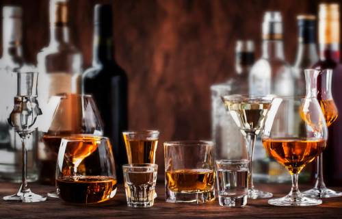 Tamnija pića poput viskija pogoršavaju mamurluk