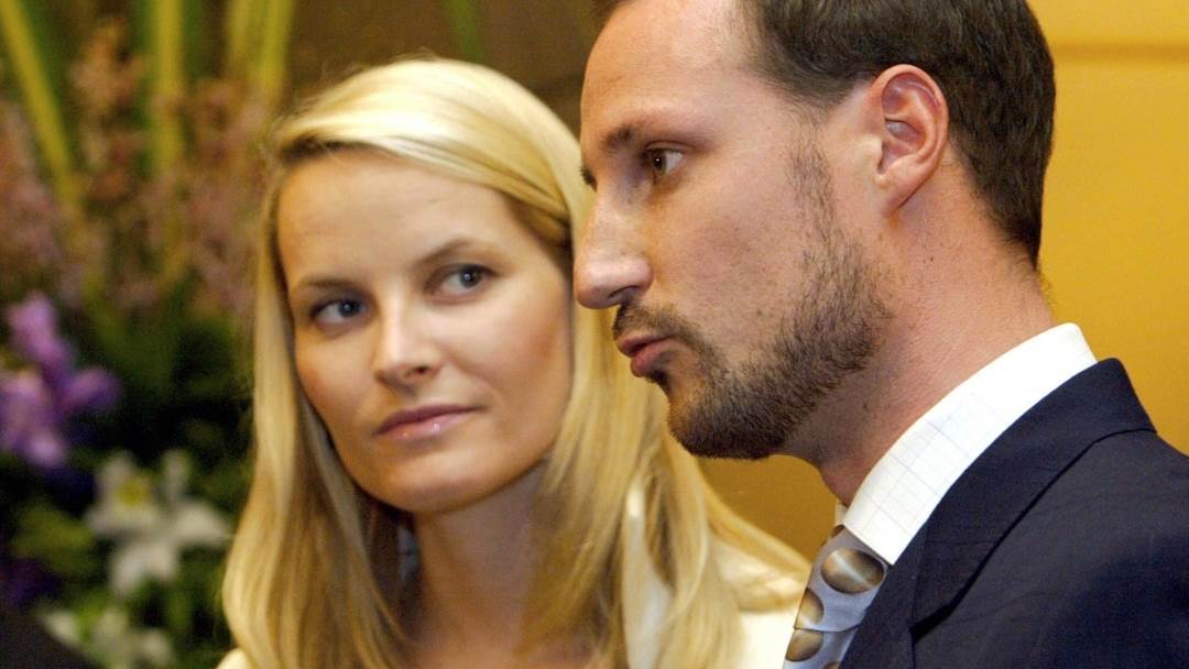 Princeza Mette-Marit i suprug Haakon Magnus izazvali su skandal svojim brakom