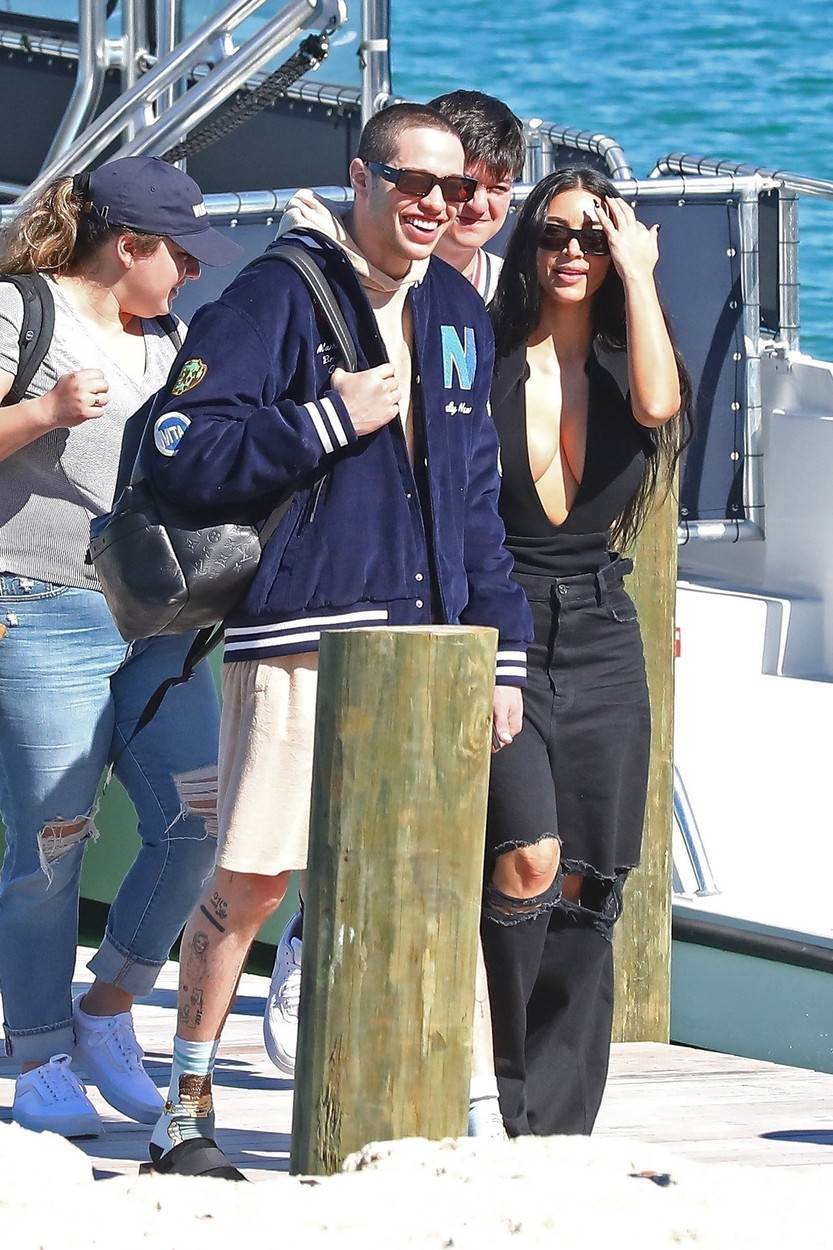 Kim Kardashian i Pete Davidson zajedno su otputovali na Bahame.