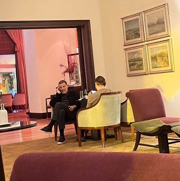 U siječnju su Leo Bilić i Slaven Bilić viđeni u hotelu Esplanade u Zagrebu
