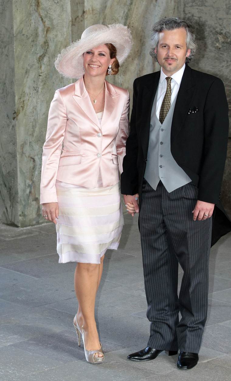 Princeza Martha i Ari Behn su bili u braku od 2001. do 2017., a dobili su tri kćeri.