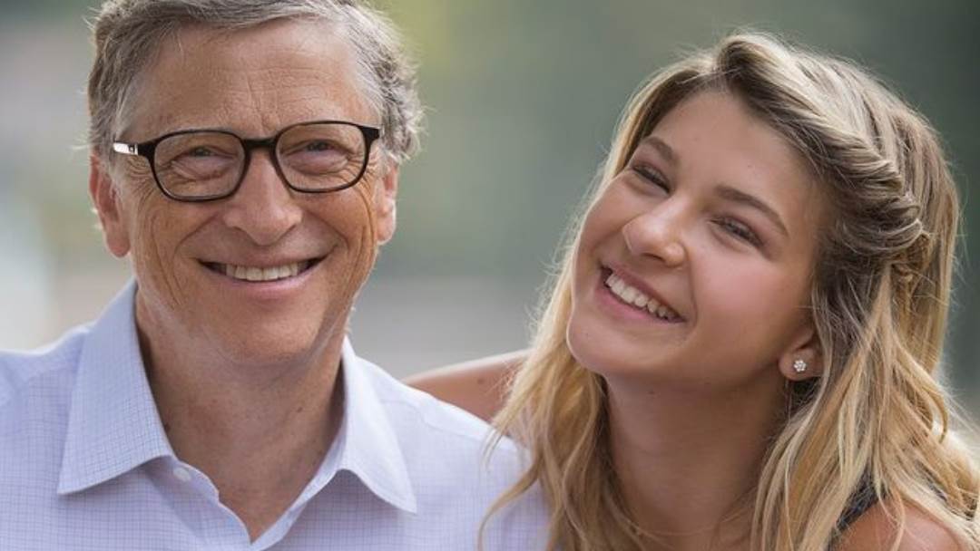 Bill Gates i Phoebe Gates zajedno vole čitati knjige