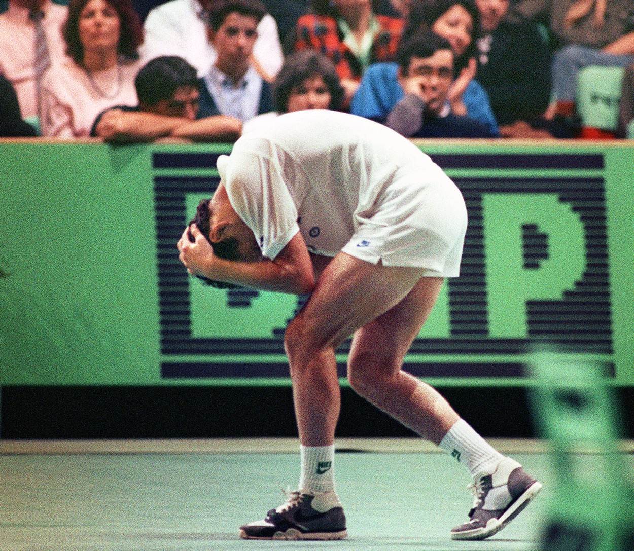 John McEnroe nije bio sretan nijednom sudačkom odlukom koja je bila protiv njega