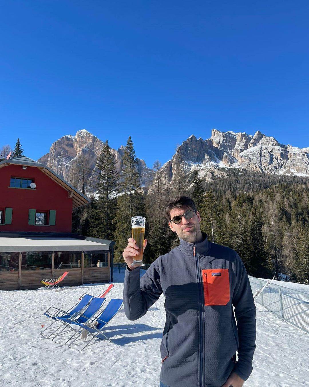 Vedran Ćorluka javio se iz skijališta u Italiji