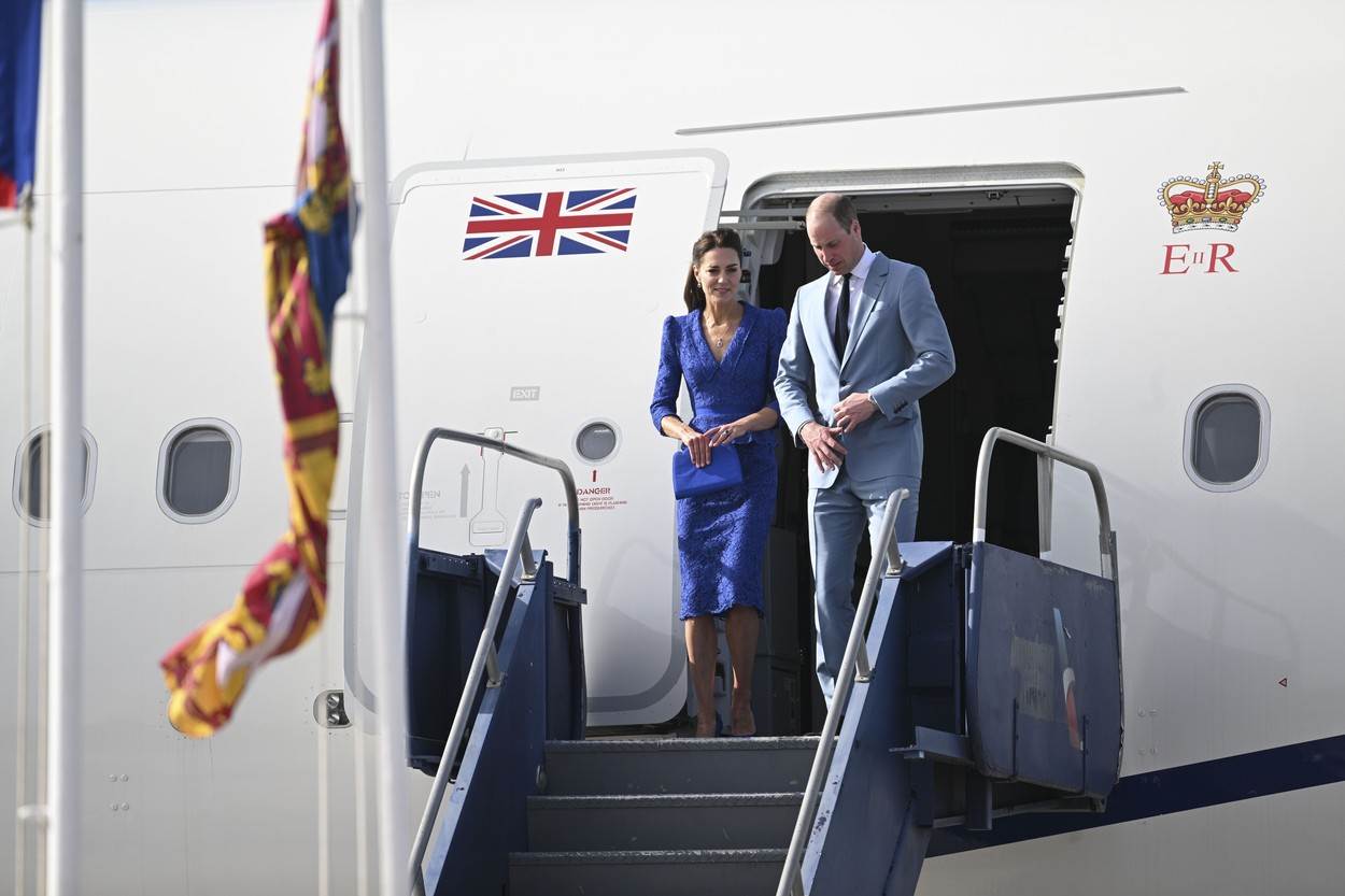 Kate Middleton i princ William sletjeli su na Karibe