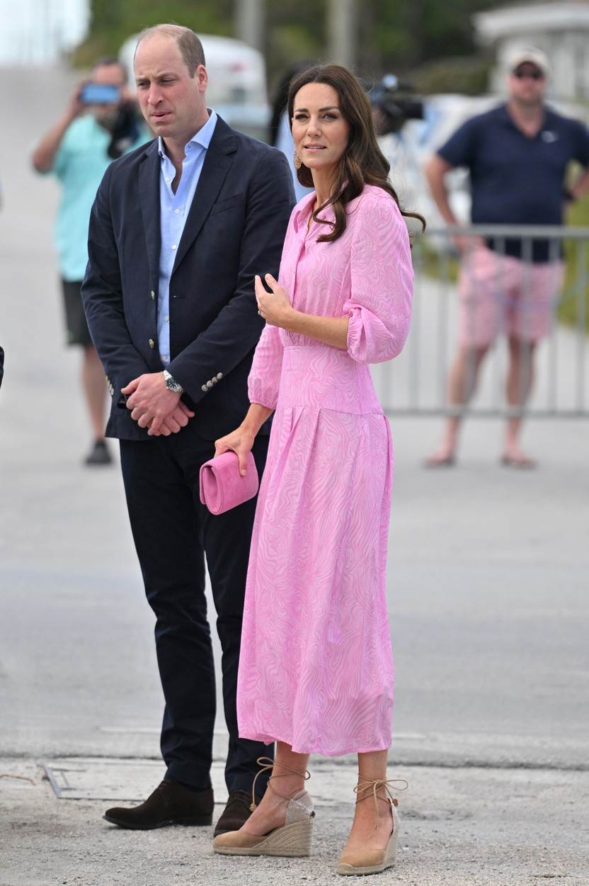 Kate Middleton i princ William bit će tri tjedna na kraljevskoj turneji